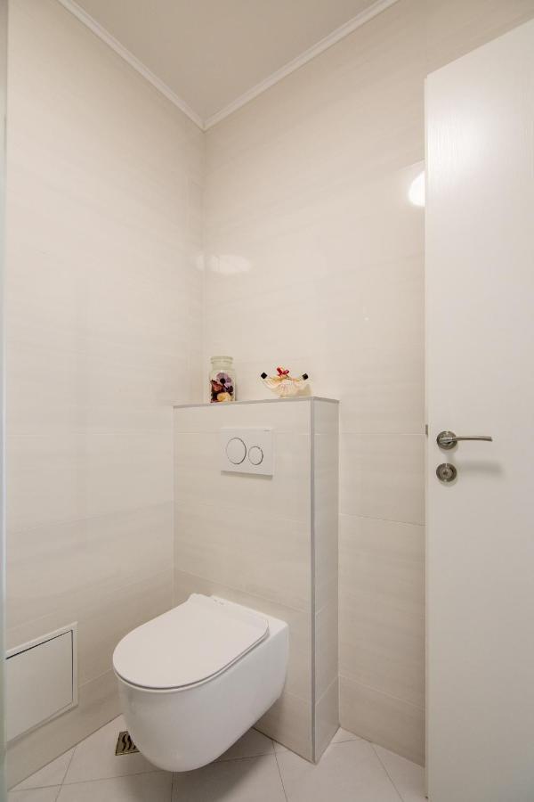 Apartments Nona Draga Komiža Kültér fotó